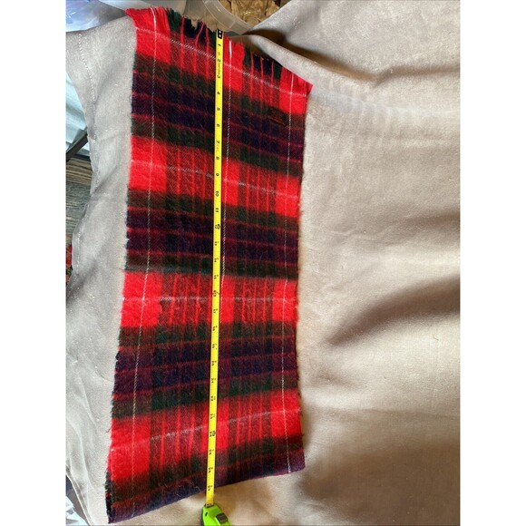 Vintage The Cashmere Touch Red Plaid Fringed Scarf 100% Acrylic Made in Japan - Picture 7 of 8